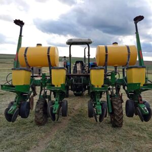John deere Planter 1750