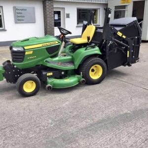 John Deere X950R Ride-on Mower