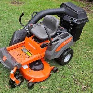 Used Husqvarna Z146 Zero Turn Mower